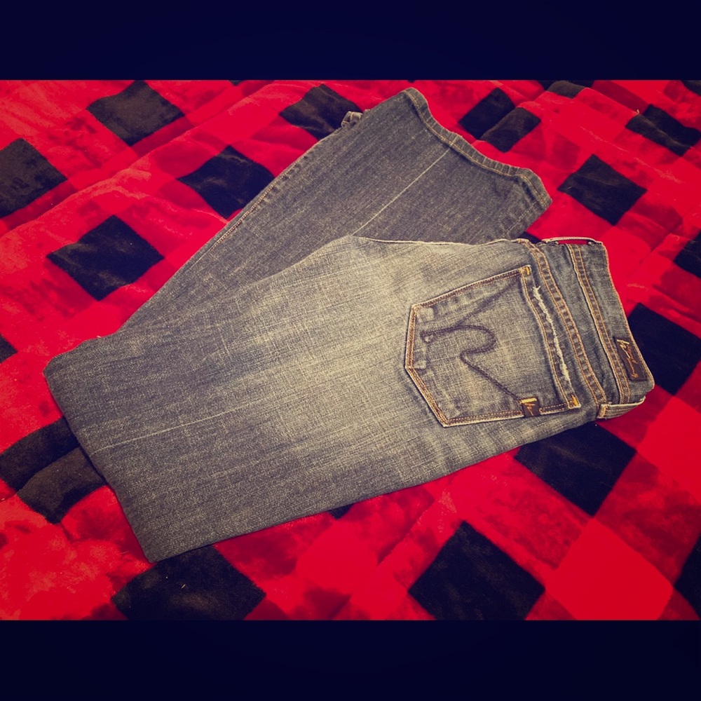 Dark designer Jeans